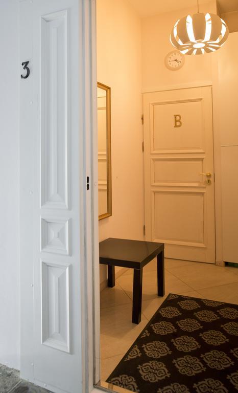 Bright Apartment In Old Town By Urban Rent Vilnius Luaran gambar