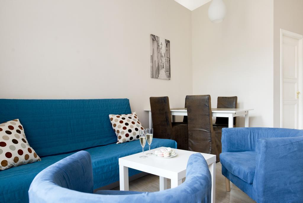 Bright Apartment In Old Town By Urban Rent Vilnius Luaran gambar